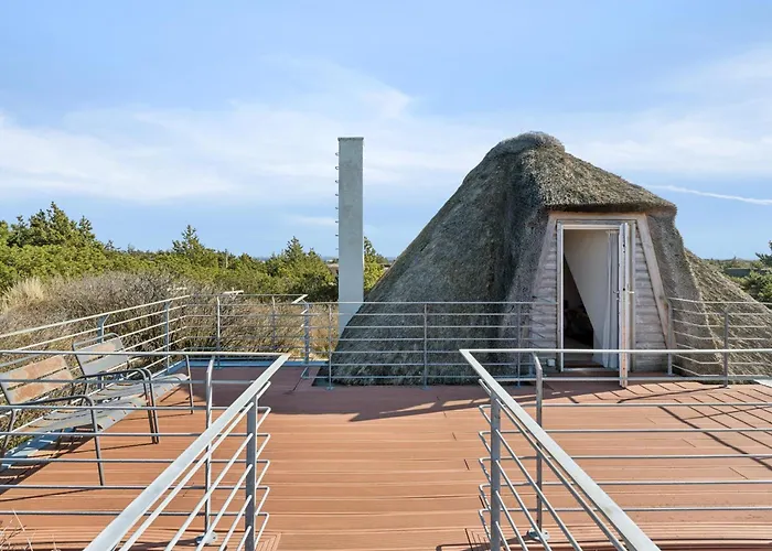 1112 Hébergement de vacances *